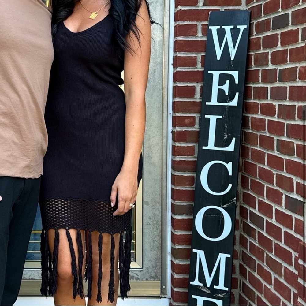 Lulu’s Women’s Crochet Beach Festival Black Ribbed Knit Fringe Midi Dress Medium - Picture 14 of 15